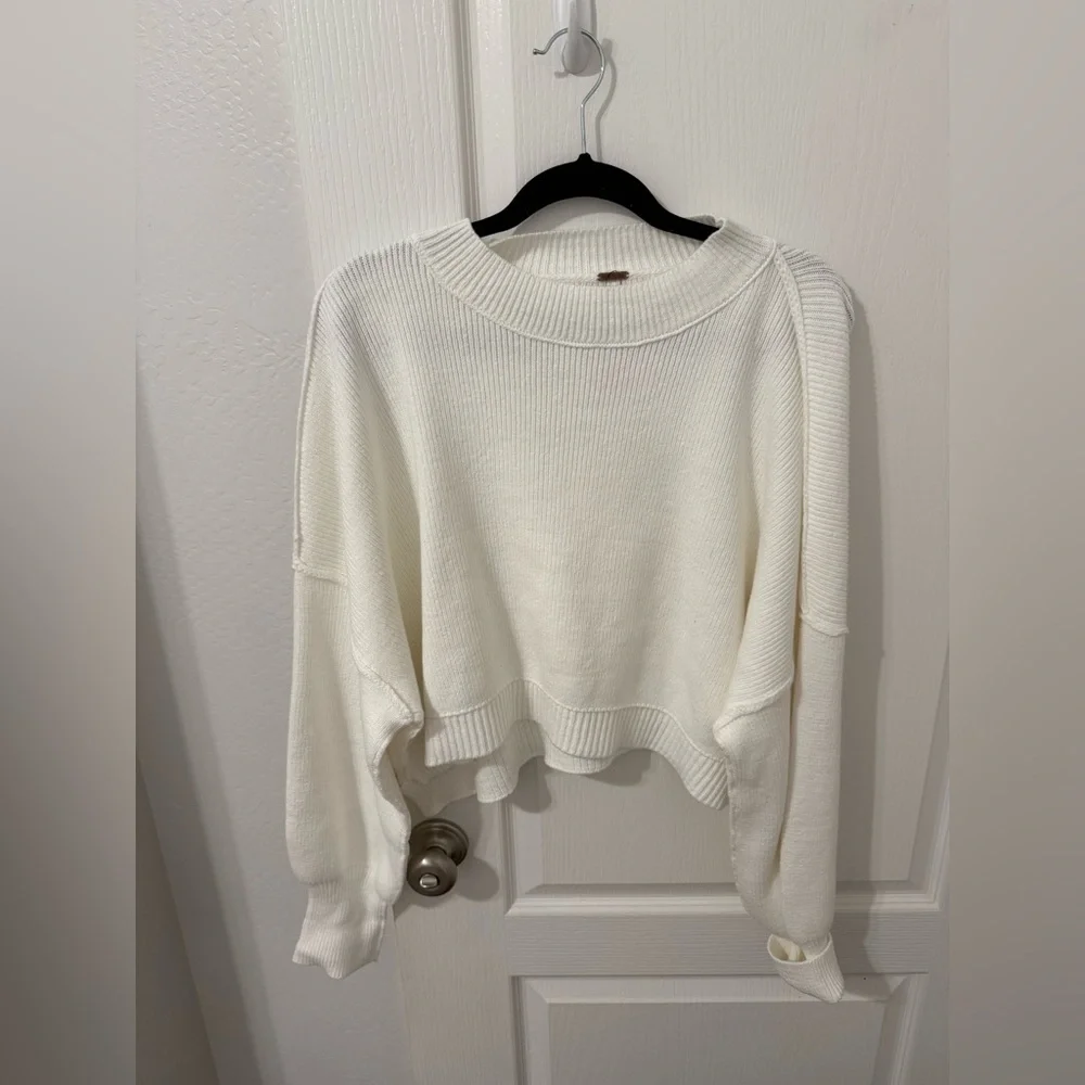 NWT Free People Easy Street Crop Pullover Sweater White, Size Large - Picture 7 of 9